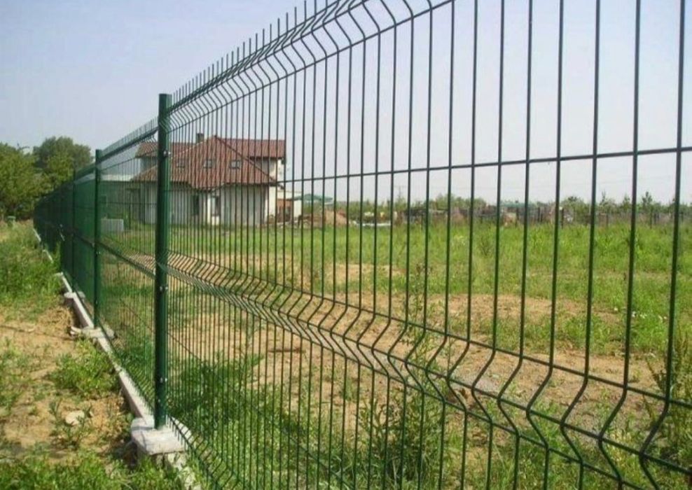 Vând garduri si porti din plasă