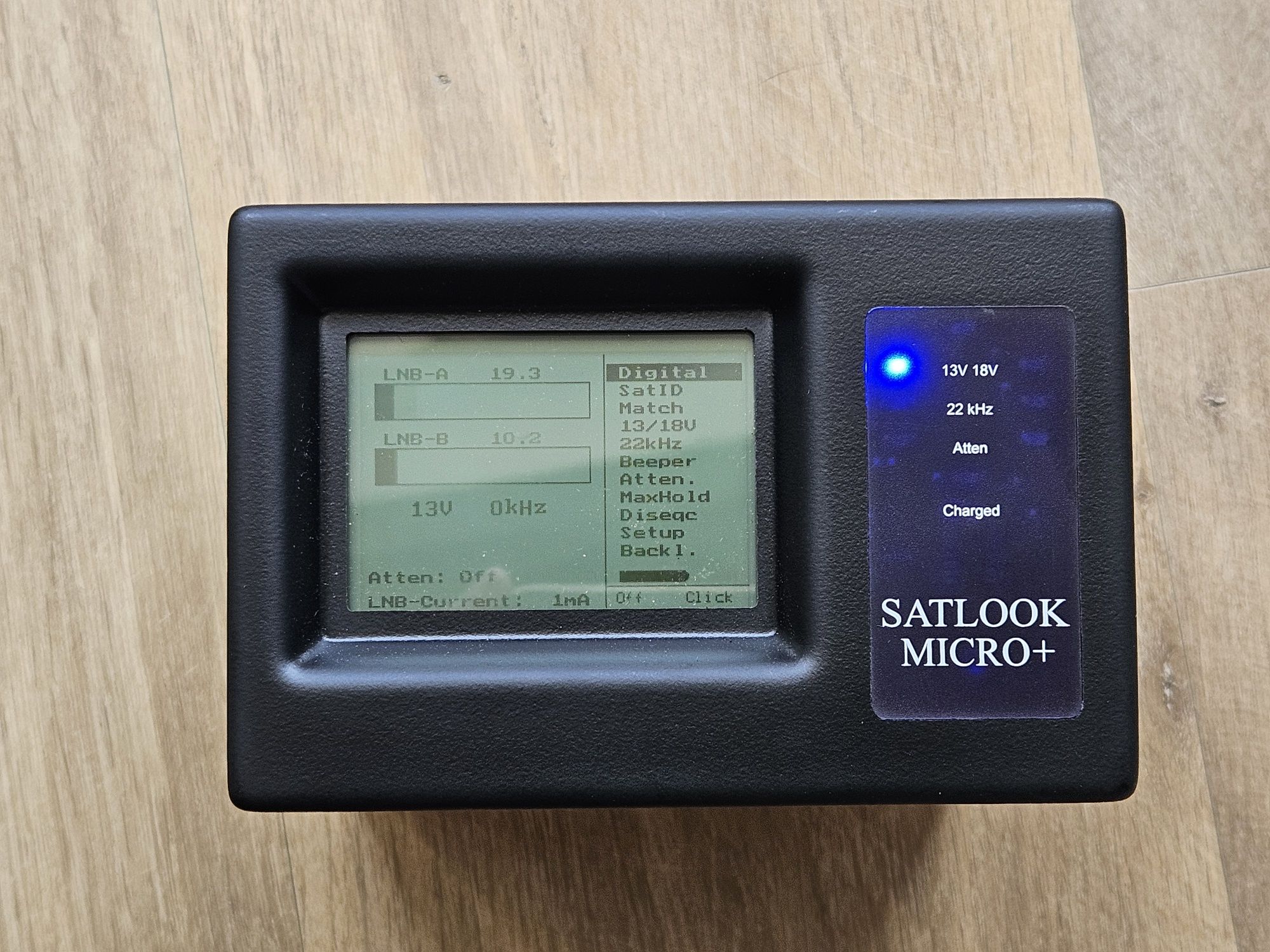 Satlook Micro Plus - analizor portabil de spectru, detector sateliti
