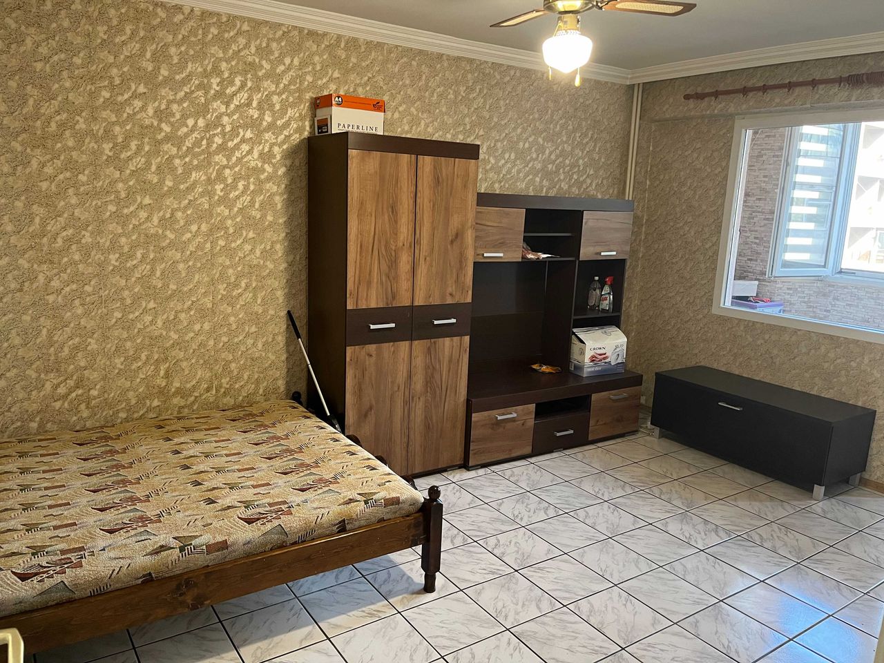 Продава се Тристаен апартамент в Пловдив, Кючук Париж - 70 кв.м за 1362 €/кв.м - Снимка #2