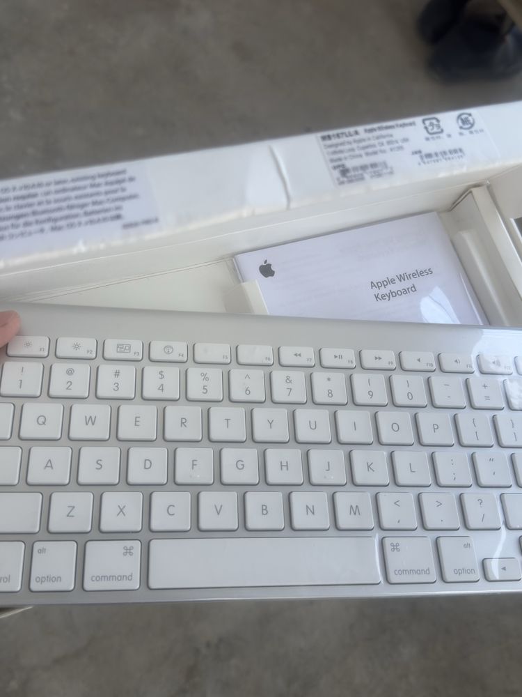 Клавиатура Apple Wireless (Bluetooth) Magic Keyboard 1 (A1255) New