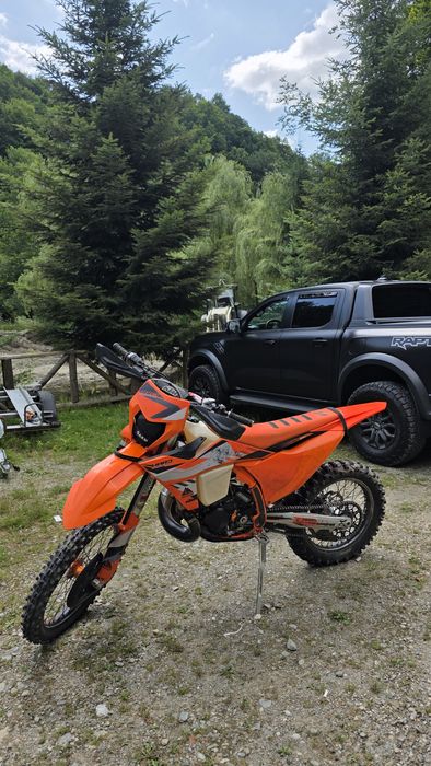 Vand KTM HARD ENDURO 2024 300 TBI 2 T Înmatriculată