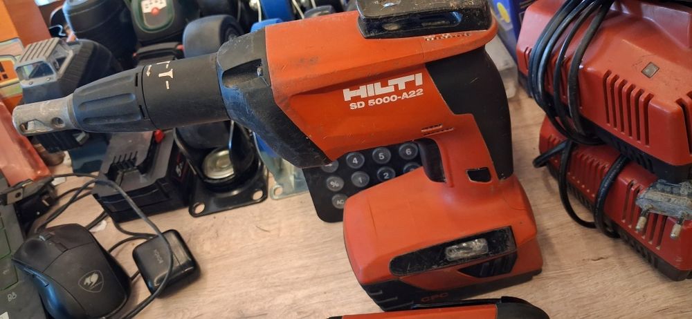 Hilti комплект шурупаёрти