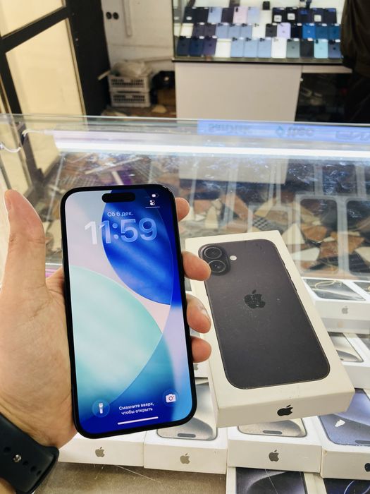 iPhone 16  128 gb black