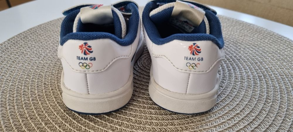 Детски кецове Adidas 21 номер