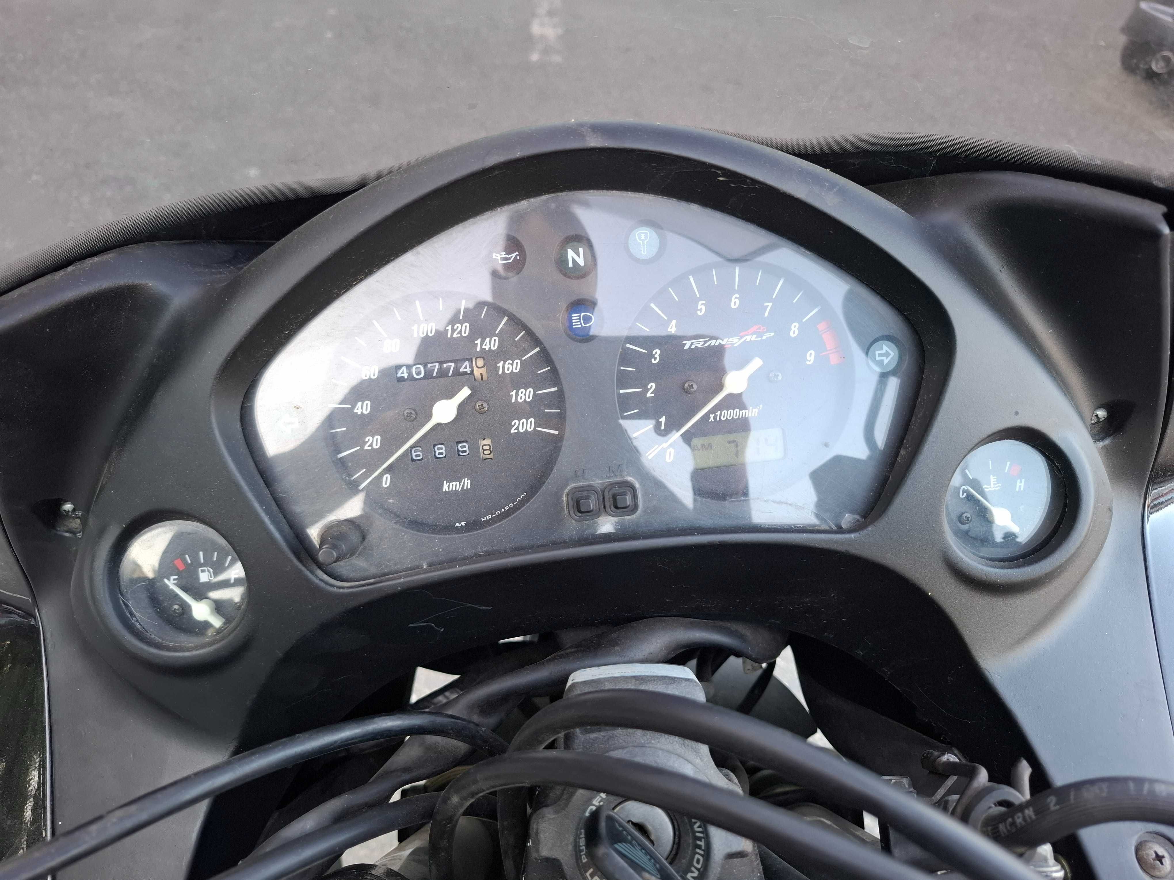 Honda Transalp XL 650V - an 2000
