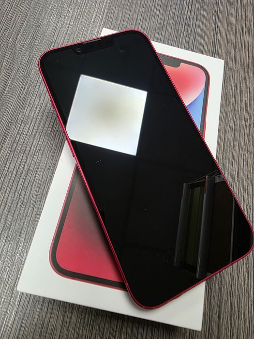 Iphone 14 rosu 256gb