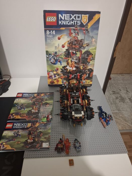 Lego nexo knights 70321