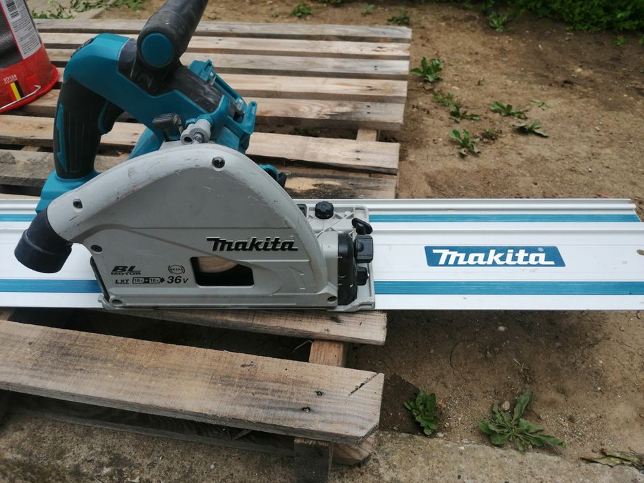 Потапящ циркуляр makita dsp 601