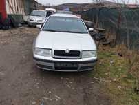 Dezmembrez Skoda Octavia Fabia