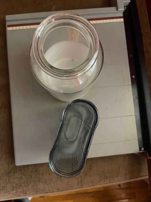 Продам вазы срочно