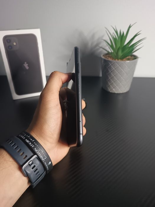 Iphone 11 - 64GB - Black