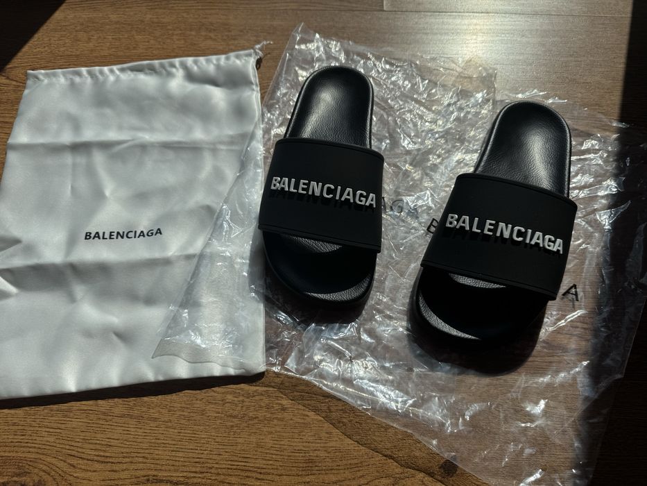 Șlapi Balenciaga