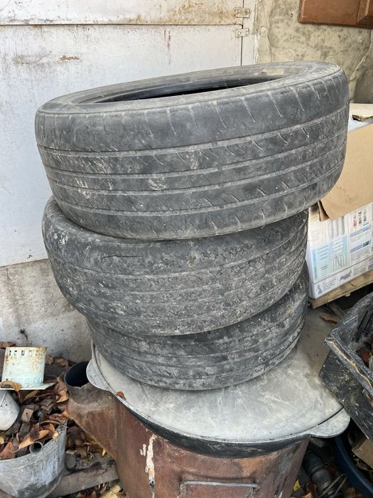 Шины летние отдам за дешево