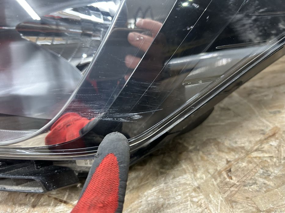 Far Hyundai i20 halogen 2014-2017 stanga