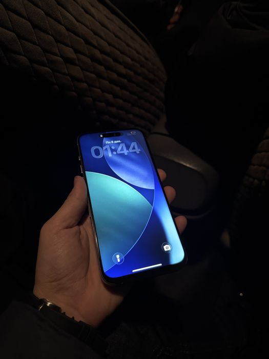 Iphone 15 pro max 1tb 90% акум