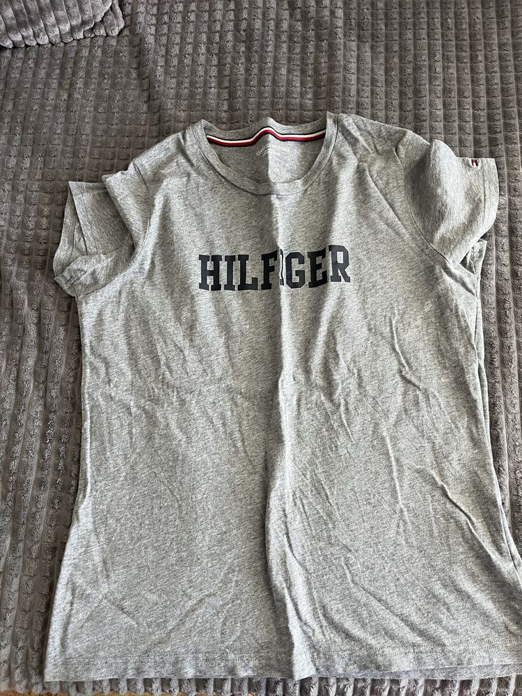 Тениска на tommy hilfiger