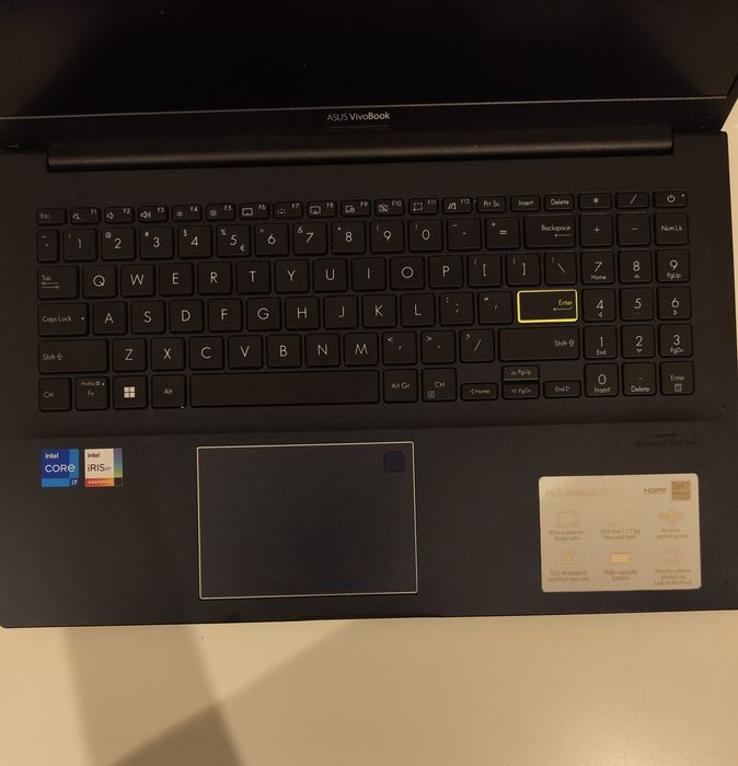 Laptop ASUS VivoBook X513EA • i7-1165G7 • 20GB RAM • 512GB SSD