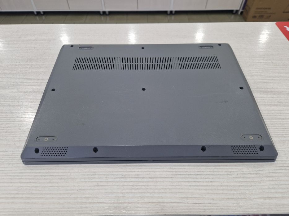 Ультра Lenovo (Core i5-10 Gen, 8 gb DDR4, 512 SSD)