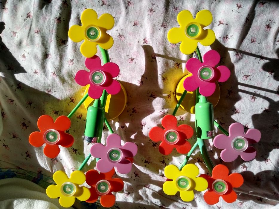 lustra 3 becuri ,/abajururi/plafoniera/corp iluminat/neon aplica copii