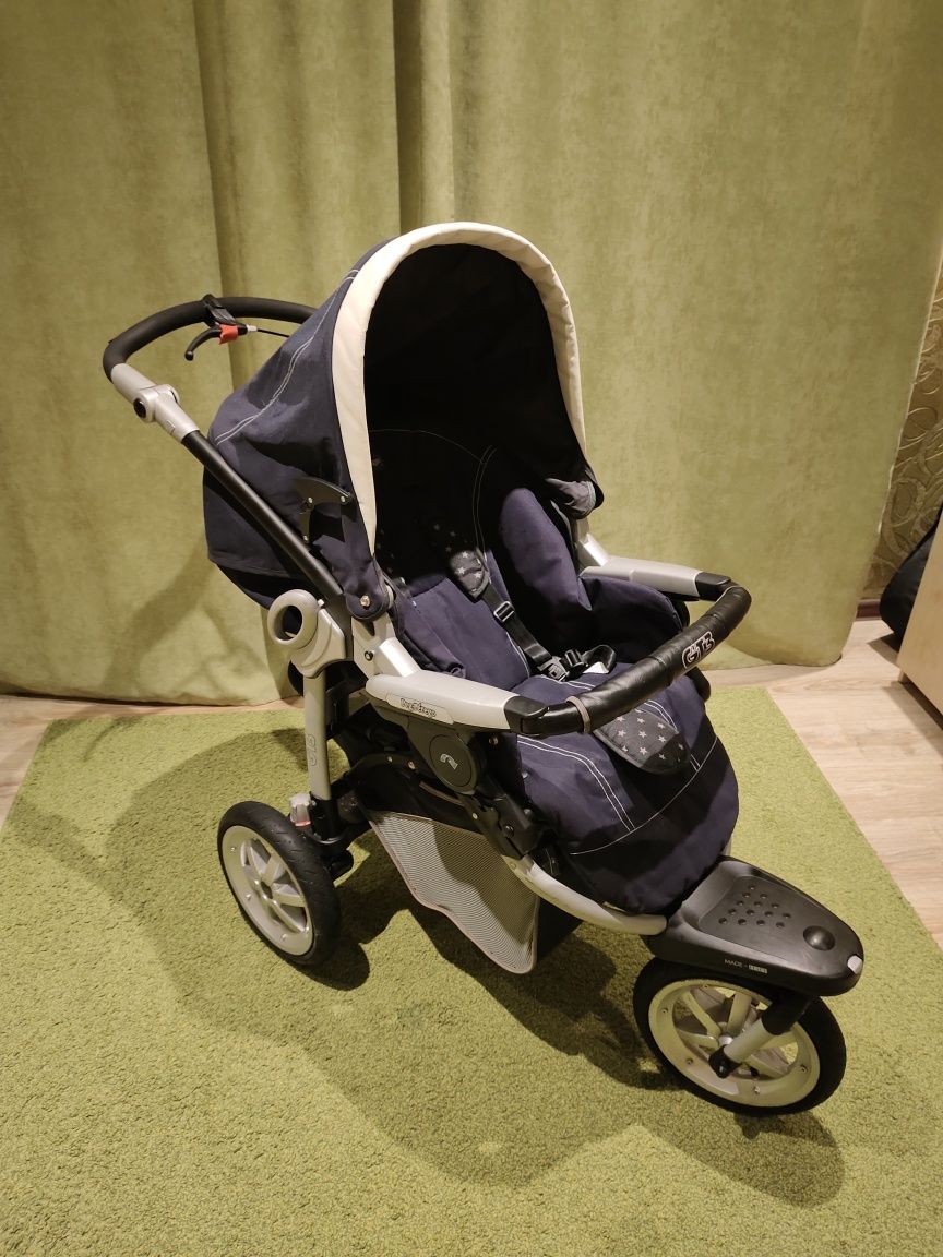 Продам итальянскую коляску Peg- Perego GT3