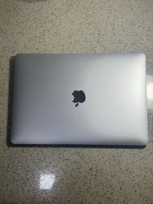 Apple Macbook Air M1 16/512