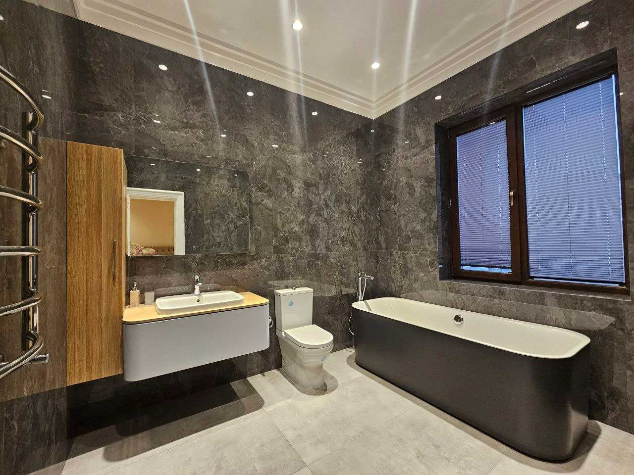 Продам  3х уровневый дом с ремонтом, Новый Узбекистан, 6 соток