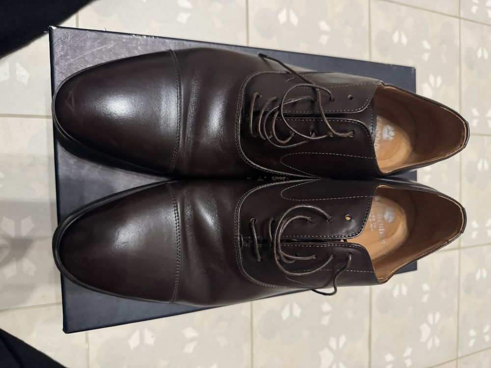 Луксозни мъжки обувки Aquascutum