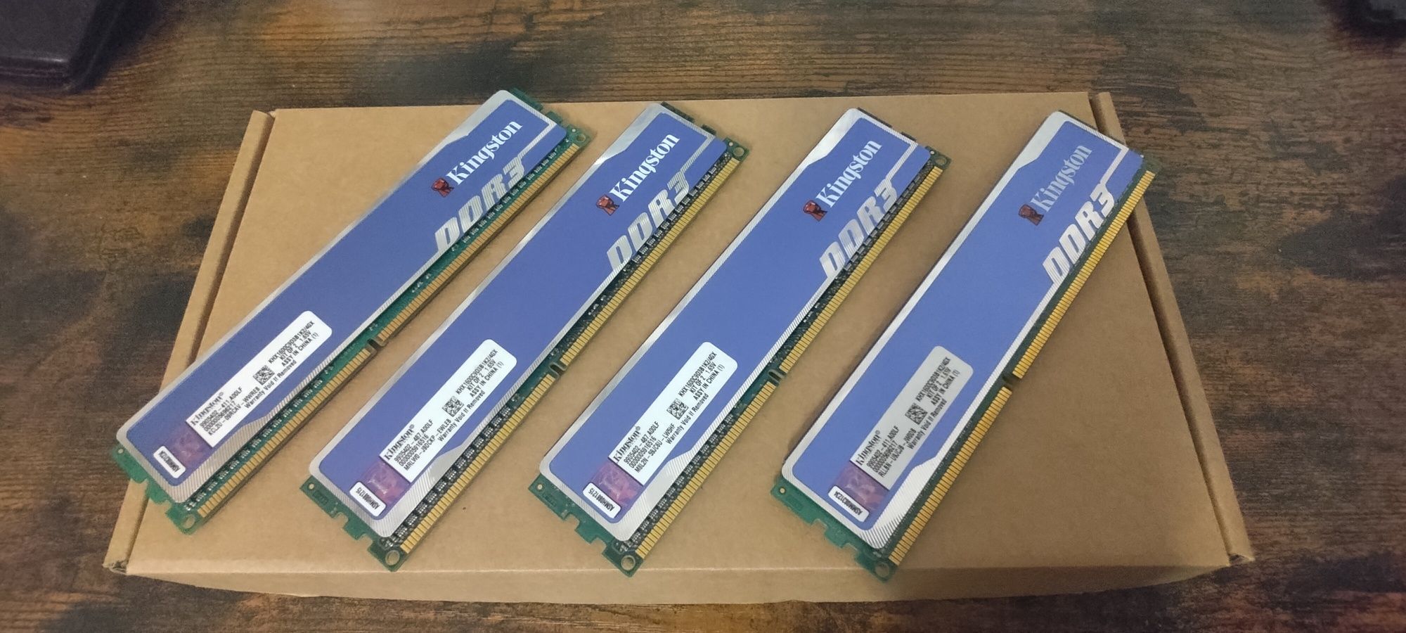 Memorie RAM Kingston DDR3 Kit 4 x 2 GB (8gb)