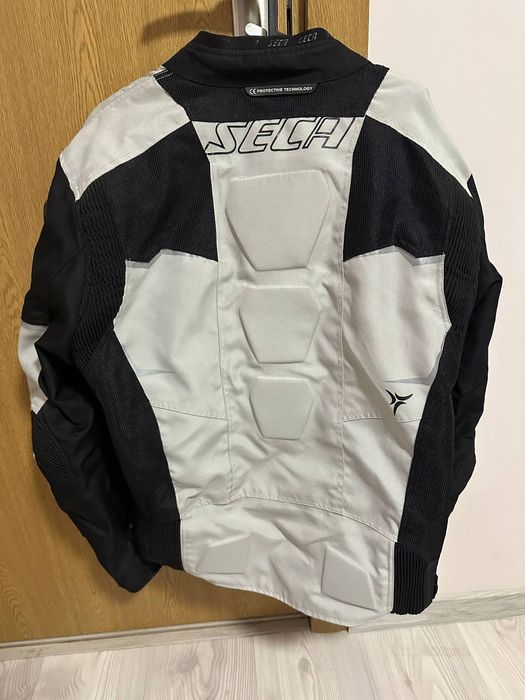 Яке за мотор SECA