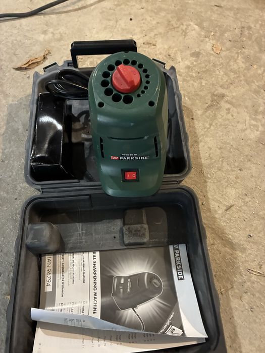 Машина за точене на бургии