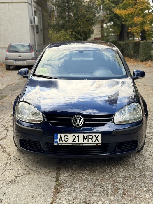 Volkswagen Golf 5 —1.6 benzina, 2006 unic propietar