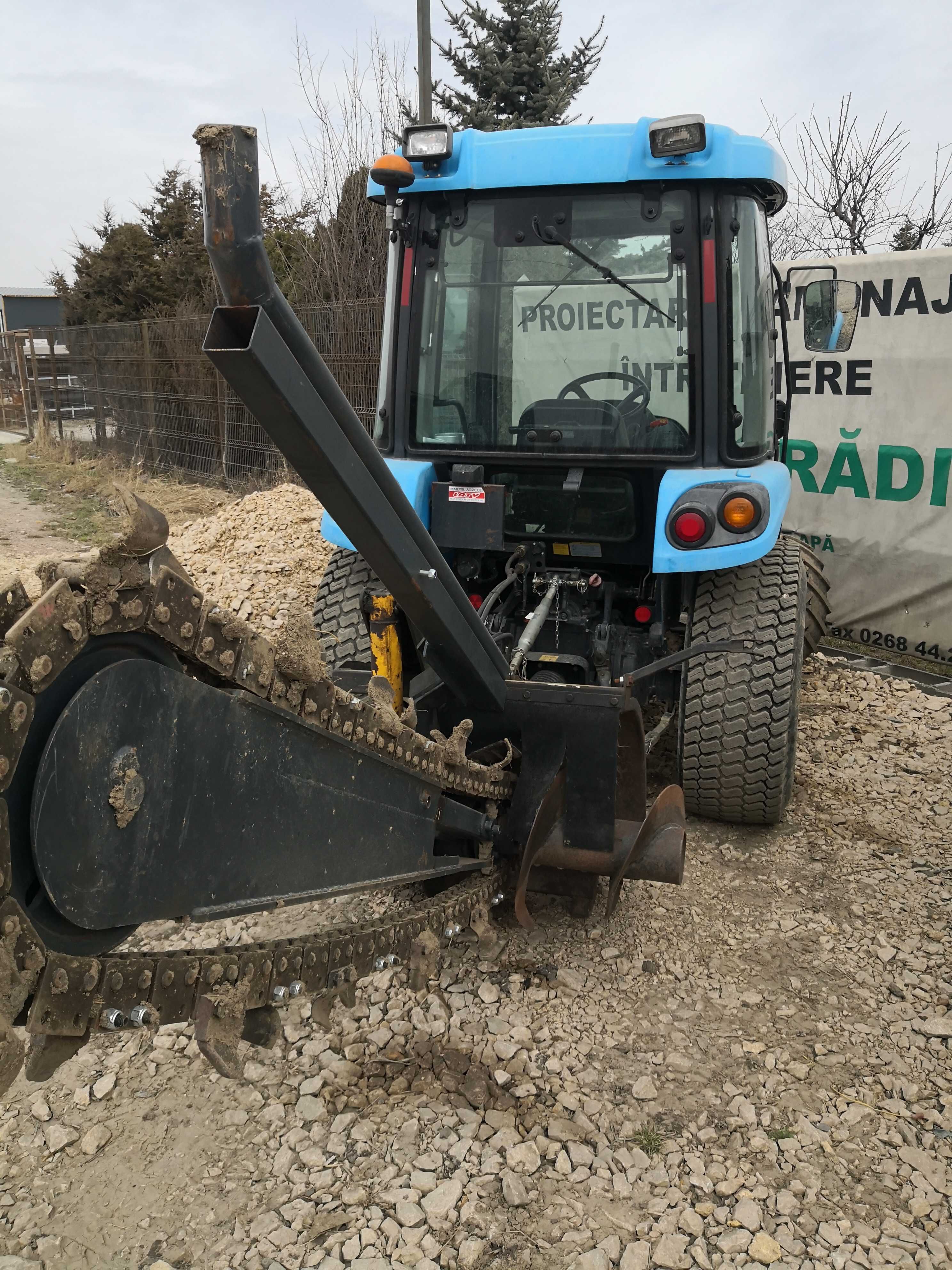 Atasament de sapat santuri AFT100 pentru tractor pe priza de putere