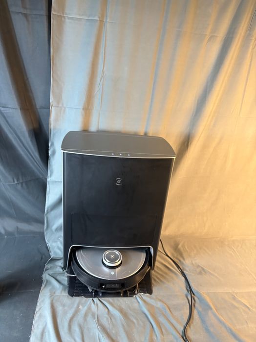 Robot aspirator ECOVACS DEEBOT X1 OMNI cu funcție de spălare