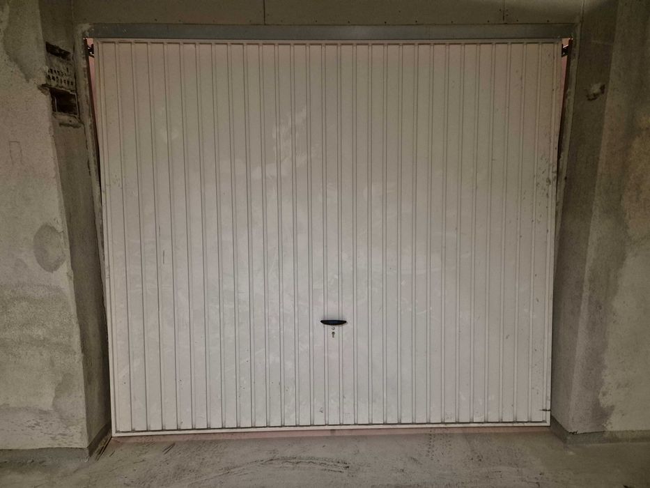 Гаражна врата Novoferm