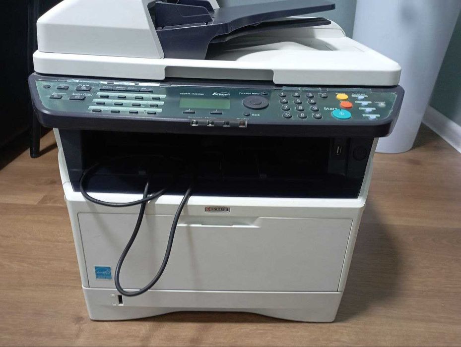 Принтер рабочий но нет драйверов можно на запчасти