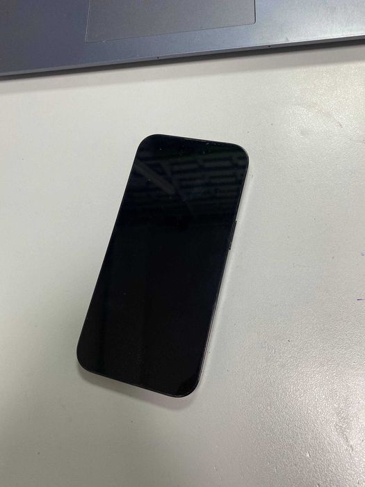 Apple iPhone 14 Pro (отеген титова 10) лот 798162