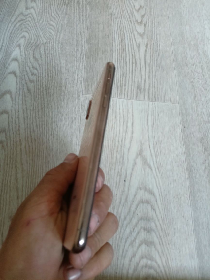 IPhone  Xs max 256 tali