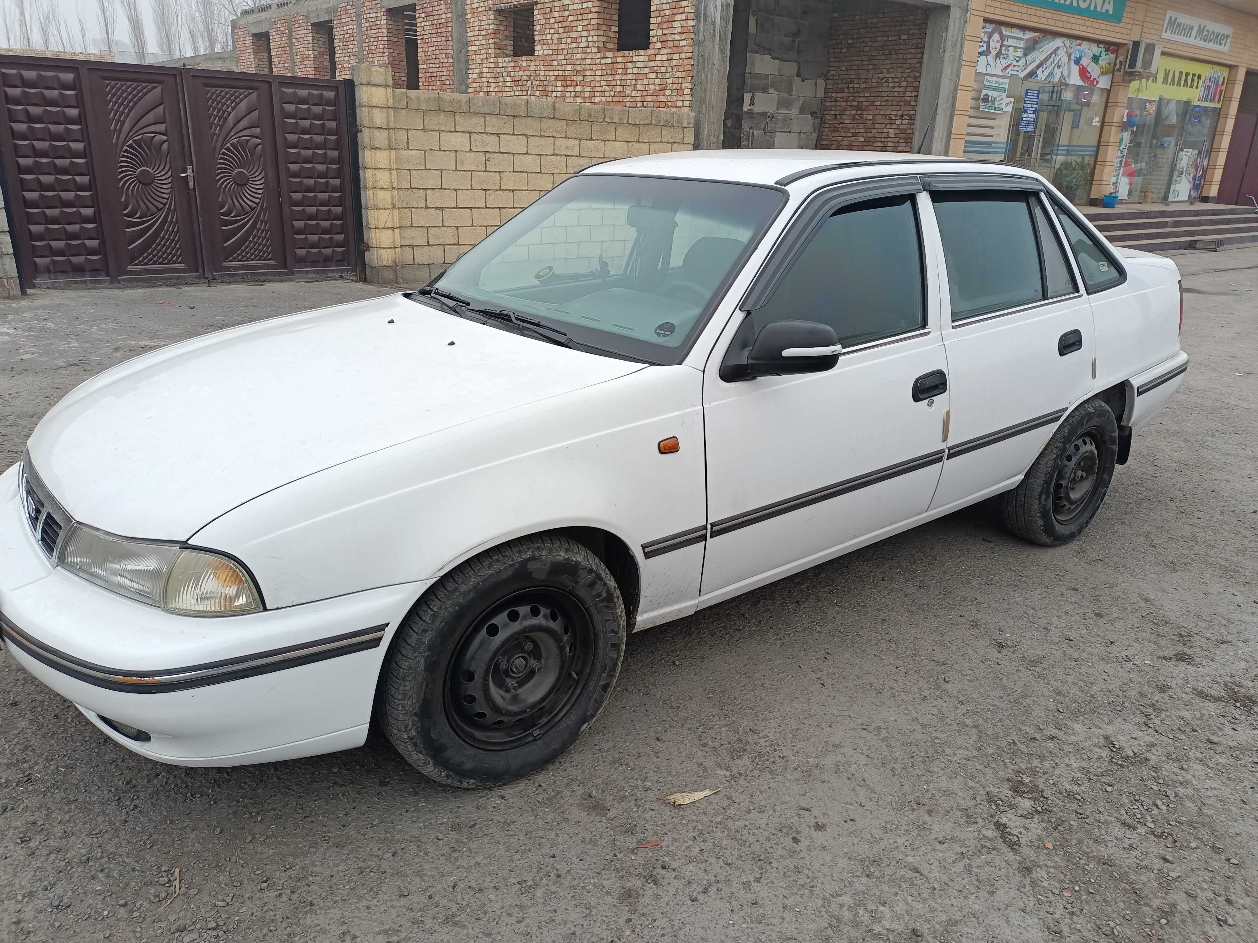 Daewoo Nexia 1.5 motor rasxod yoʻq kraska bor 30%