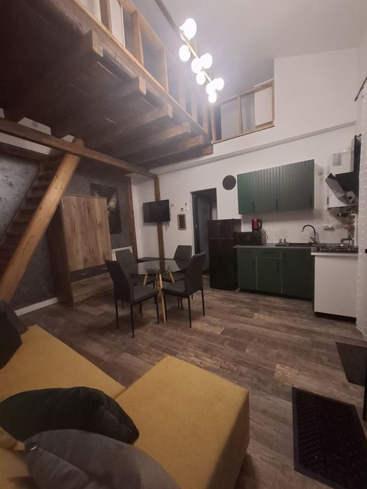 Garsoniera de închiriat