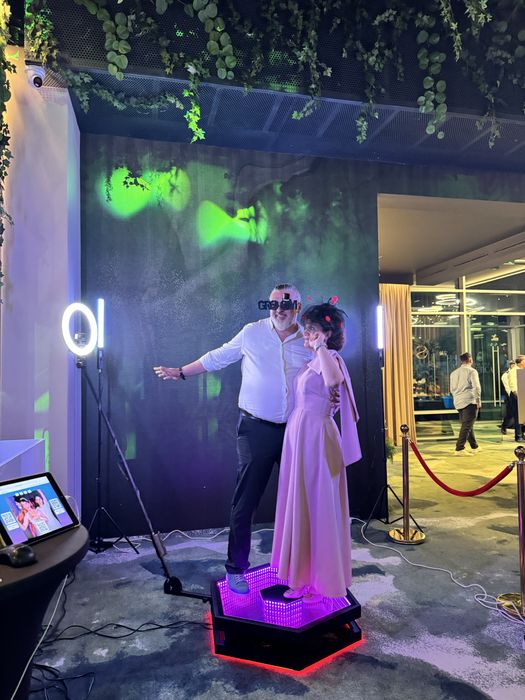 Pachet Complet Lux – Oglindă Magică, Fum Greu, Laser, Baloane cu Fum