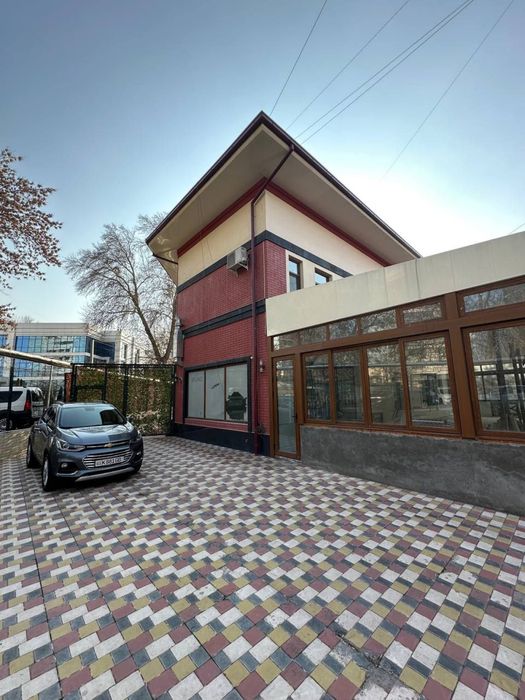 Продается комерческое помещение на ц2 , 600 кв.м