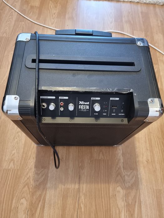 Sistem boxa trust fiesta