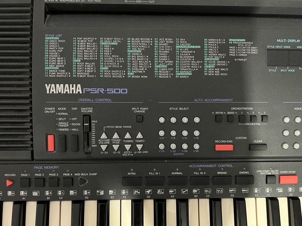 Продам Синтезатор  YAMAHA PSR-500