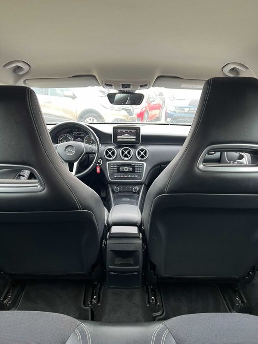 Mercedes-Benz A 180 AUTOMAT BlueEfficiency Rate Avans 0