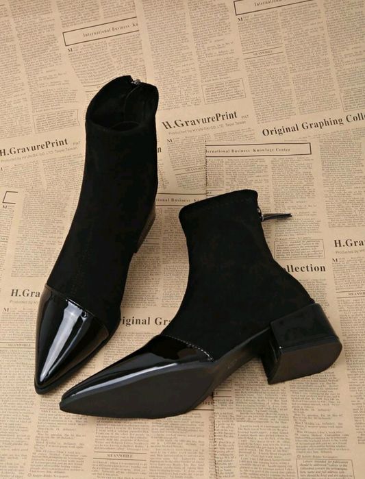 Стилни дамски обувки