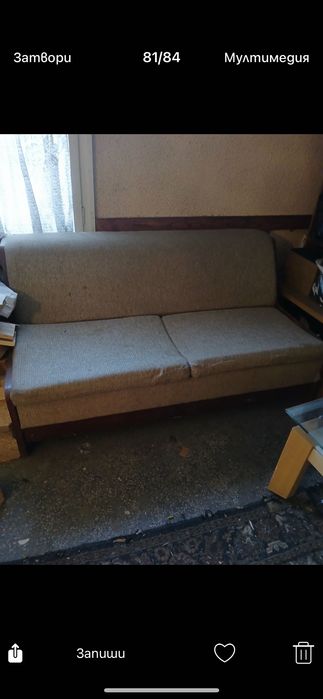 Разтегателен диван спалня