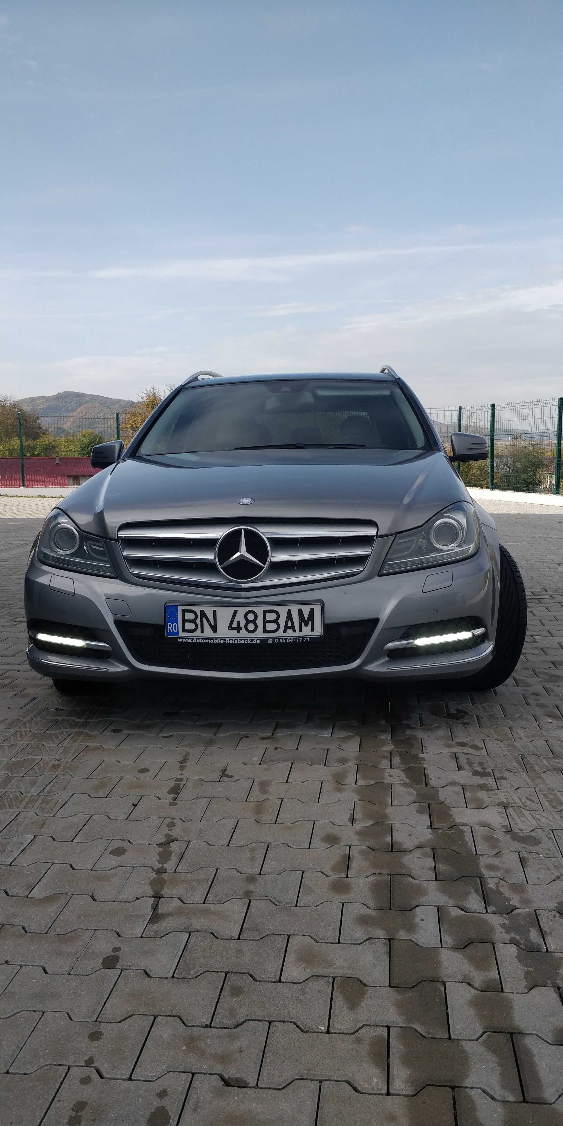 Mercedes-Benz c250