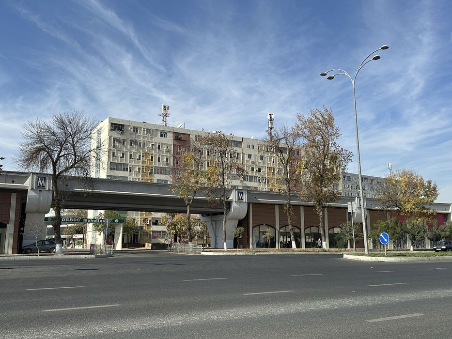 Авиасозлар-1 йул юзида под нежилой