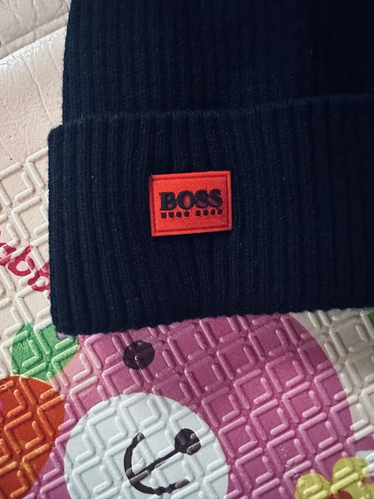 Caciula unisex noua Hugo Boss