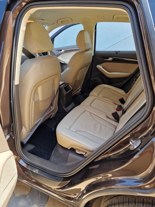 Audi Q5  Quattro